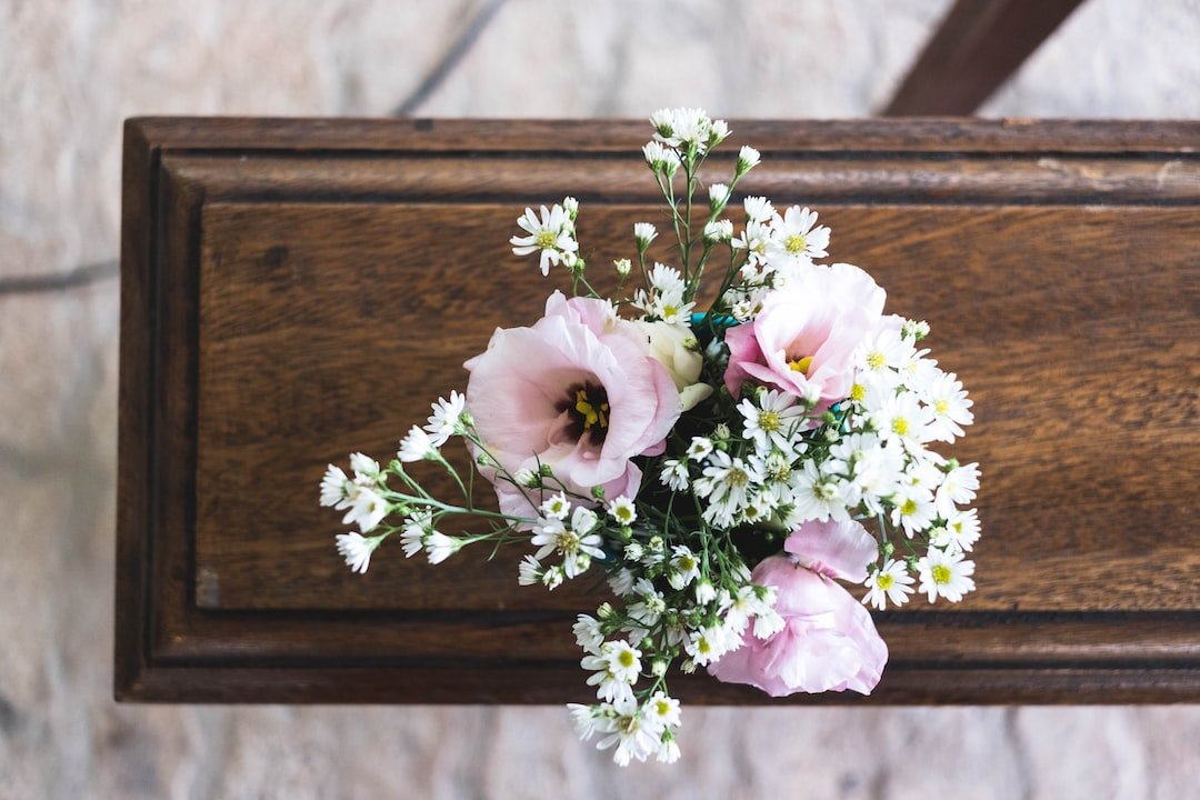 Preserving Funeral Flowers: Honoring a Loved One's Memory - Artisan Palace