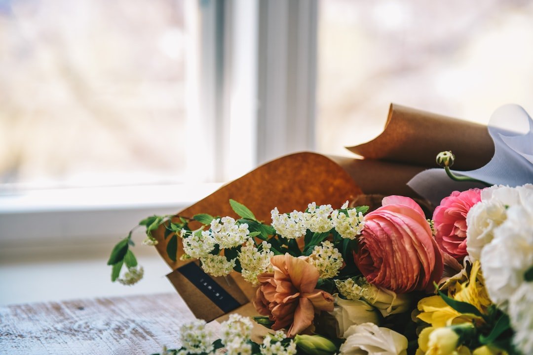 Preserving Funeral Flowers in Resin: A Unique Memorial - Artisan Palace