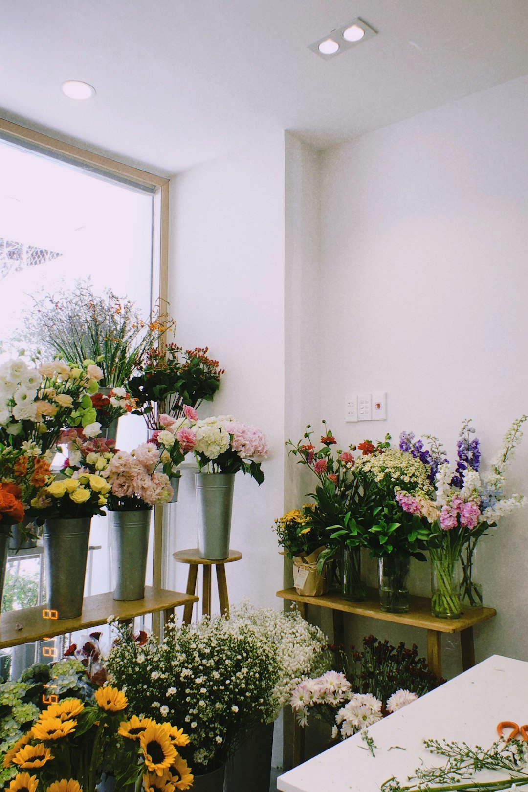 Preserve Your Memories: DIY Funeral Flower Preservation Techniques - Artisan Palace