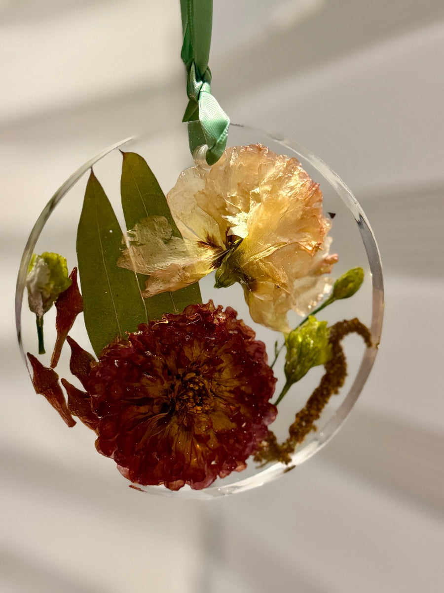 Resin Hanging Circle - Artisan Palace