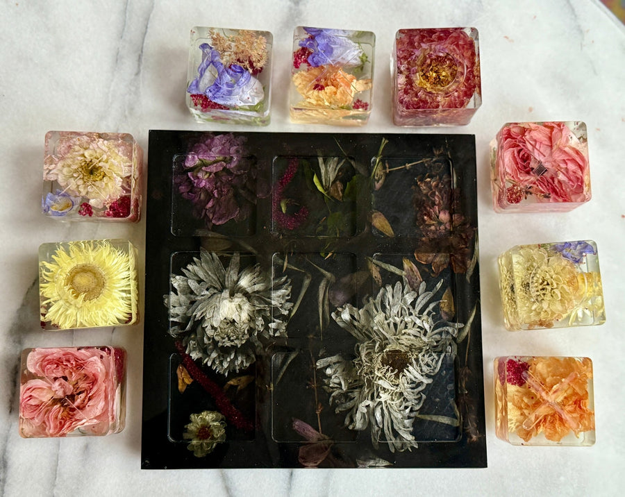 Resin Naughts & Crosses (Tic Tac Toe) - Artisan Palace