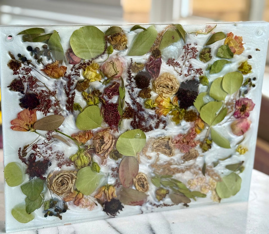 Pressed Flower Preservation Hanging Metal Wooden Resin Frame - Artisan Palace