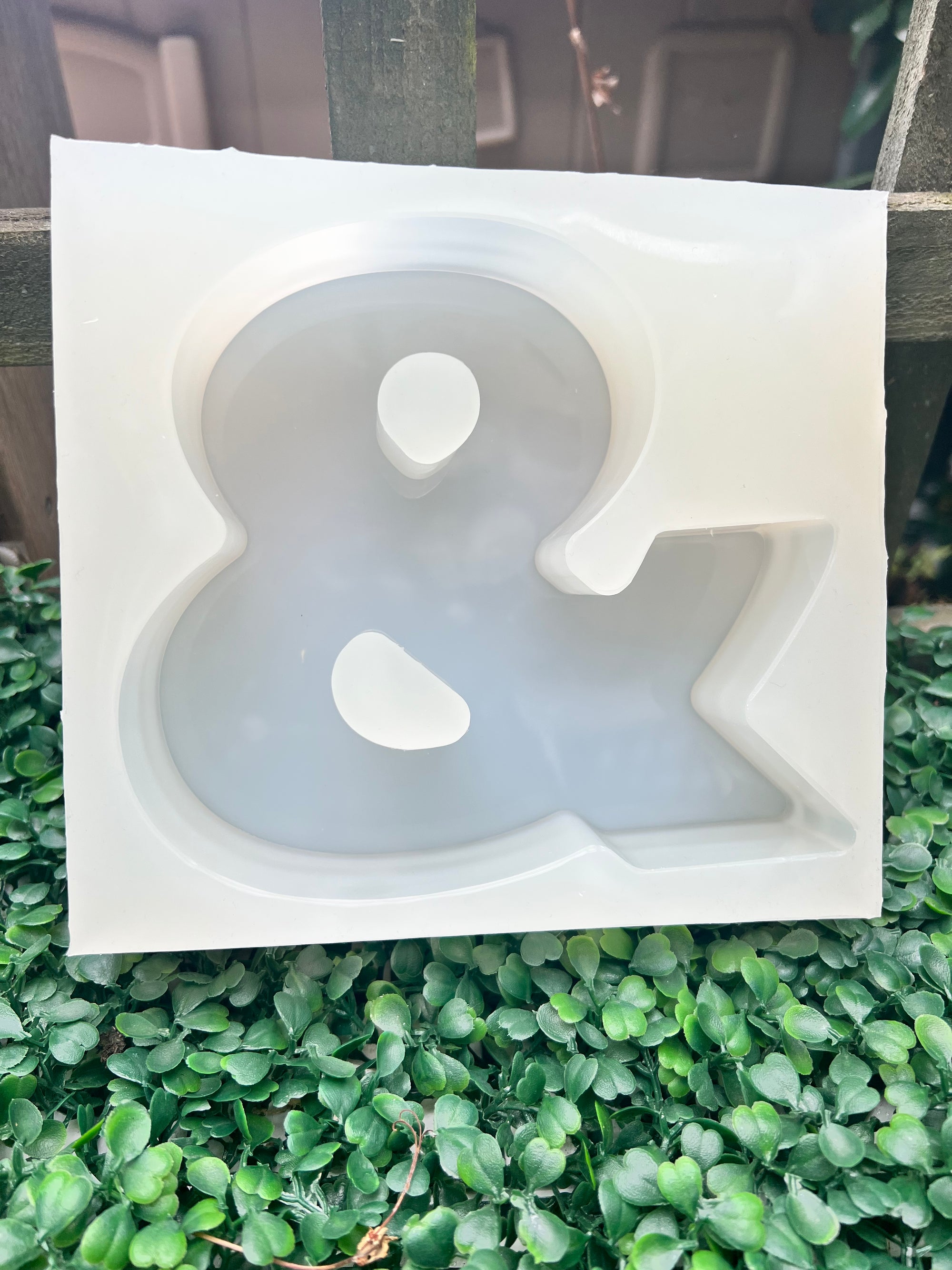 Large Platinum Silicone 15CM x 4CM Letter for Resin