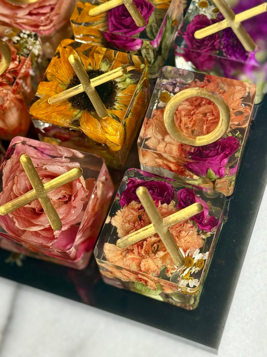 Resin Naughts & Crosses (Tic Tac Toe) - Artisan Palace