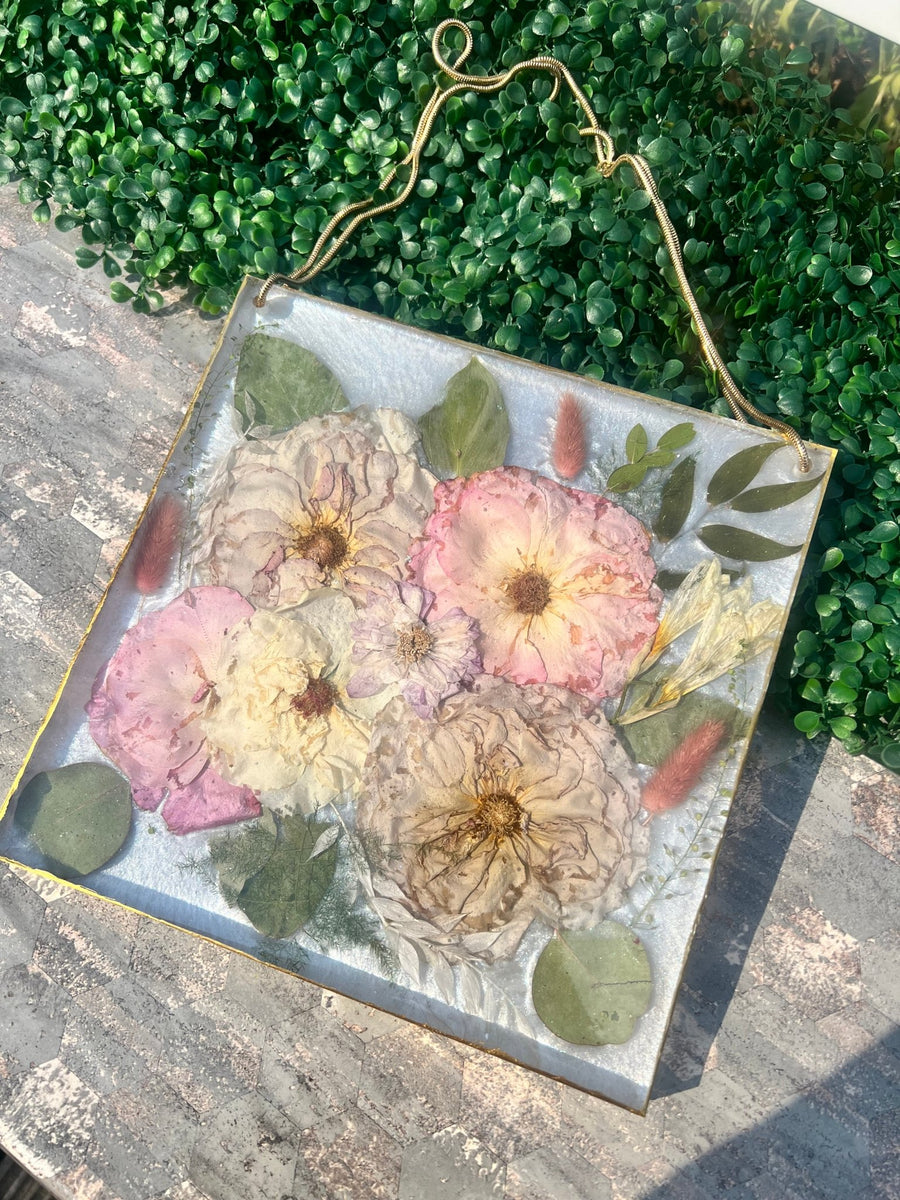 Pressed Flower Preservation Hanging Metal Wooden Resin Frame - Artisan Palace