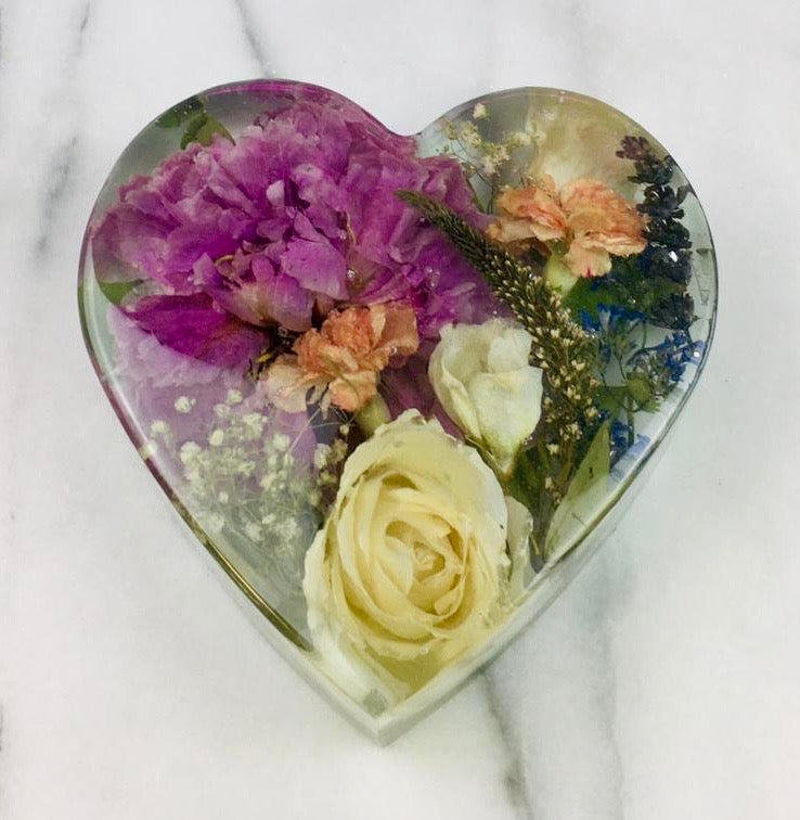 Heart Wedding Bouquet Preservation Flowers Funeral Memorial Flowers Display Gift Present