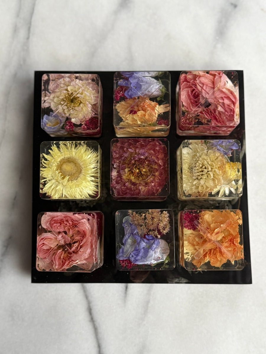 Resin Naughts & Crosses (Tic Tac Toe) - Artisan Palace