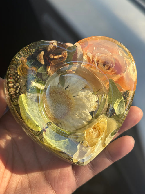 8.5CM Heart Tealight Holder | Resin Flower Preservation