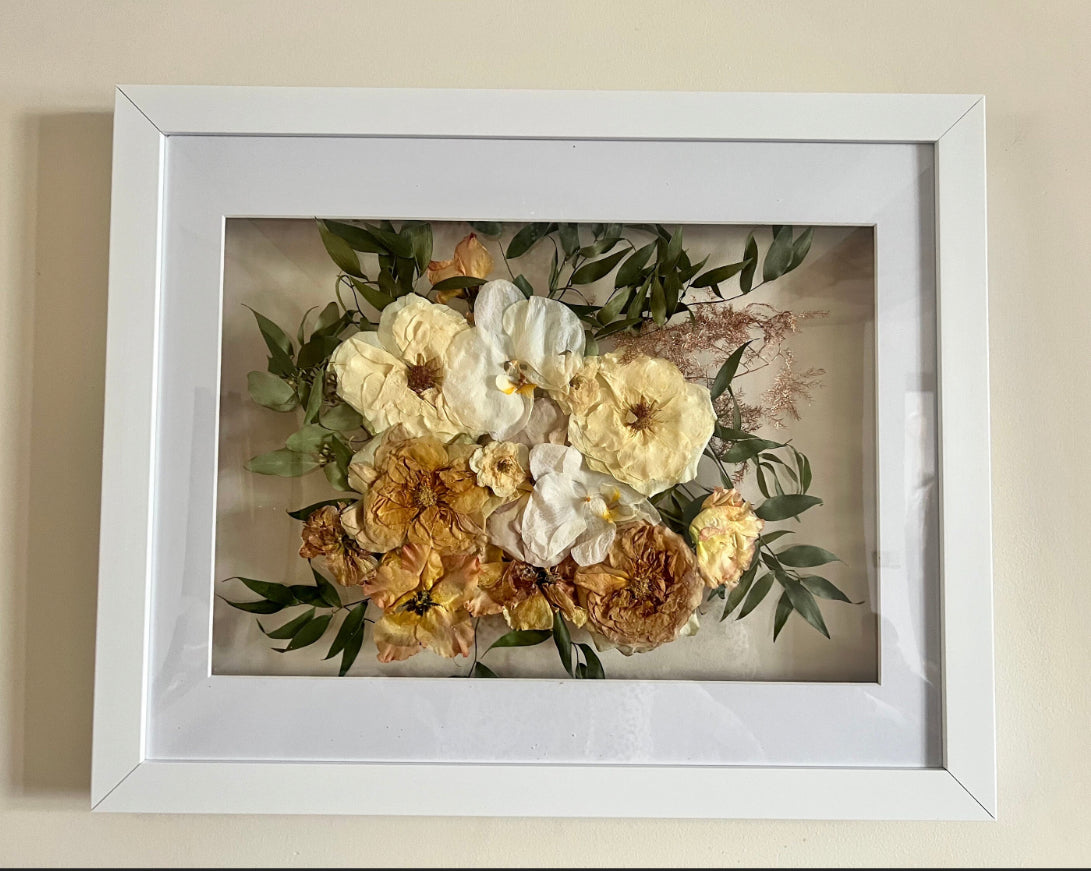 Pressed Flower Preservation Hanging Metal Wooden Frame