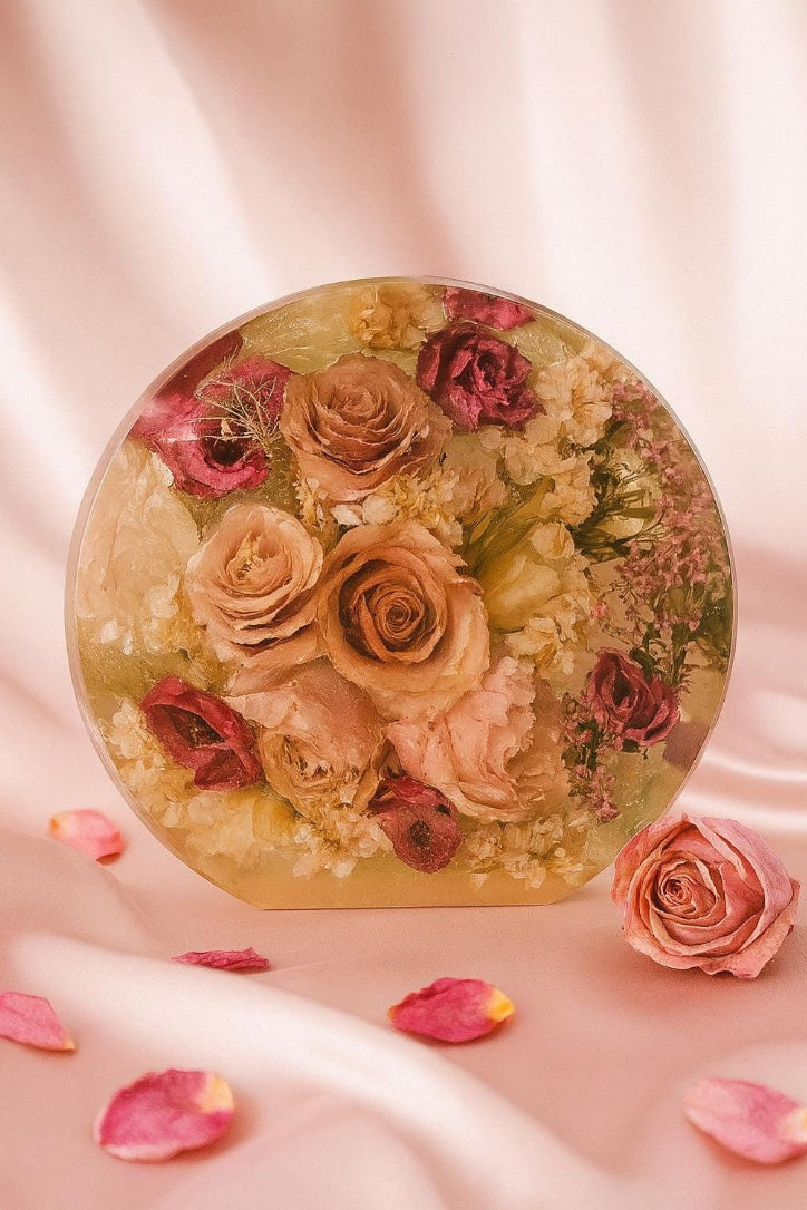 Resin Round Standing Circle