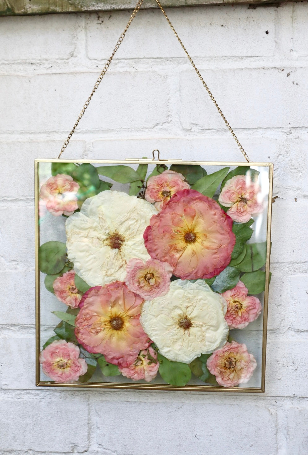 Pressed Flower Preservation Hanging Metal Wooden Frame