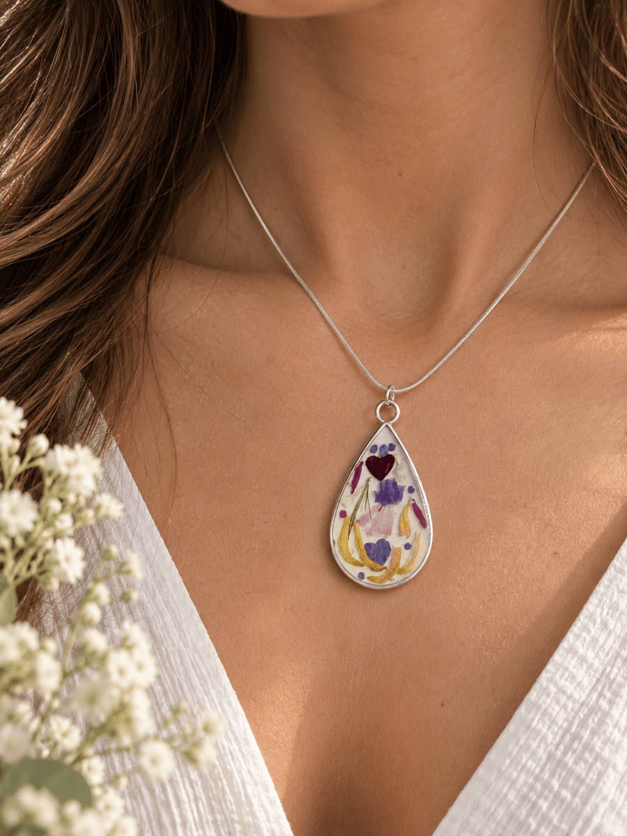 Resin Necklace - Artisan Palace