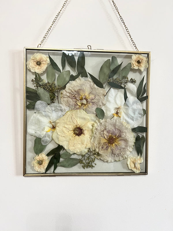 Pressed Flower Preservation Hanging Metal Wooden Frame