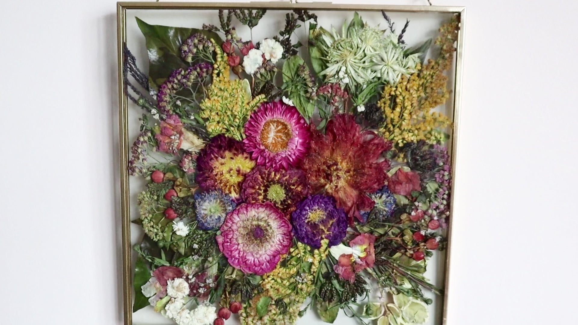 Pressed Flower Preservation Hanging Metal Wooden Frame