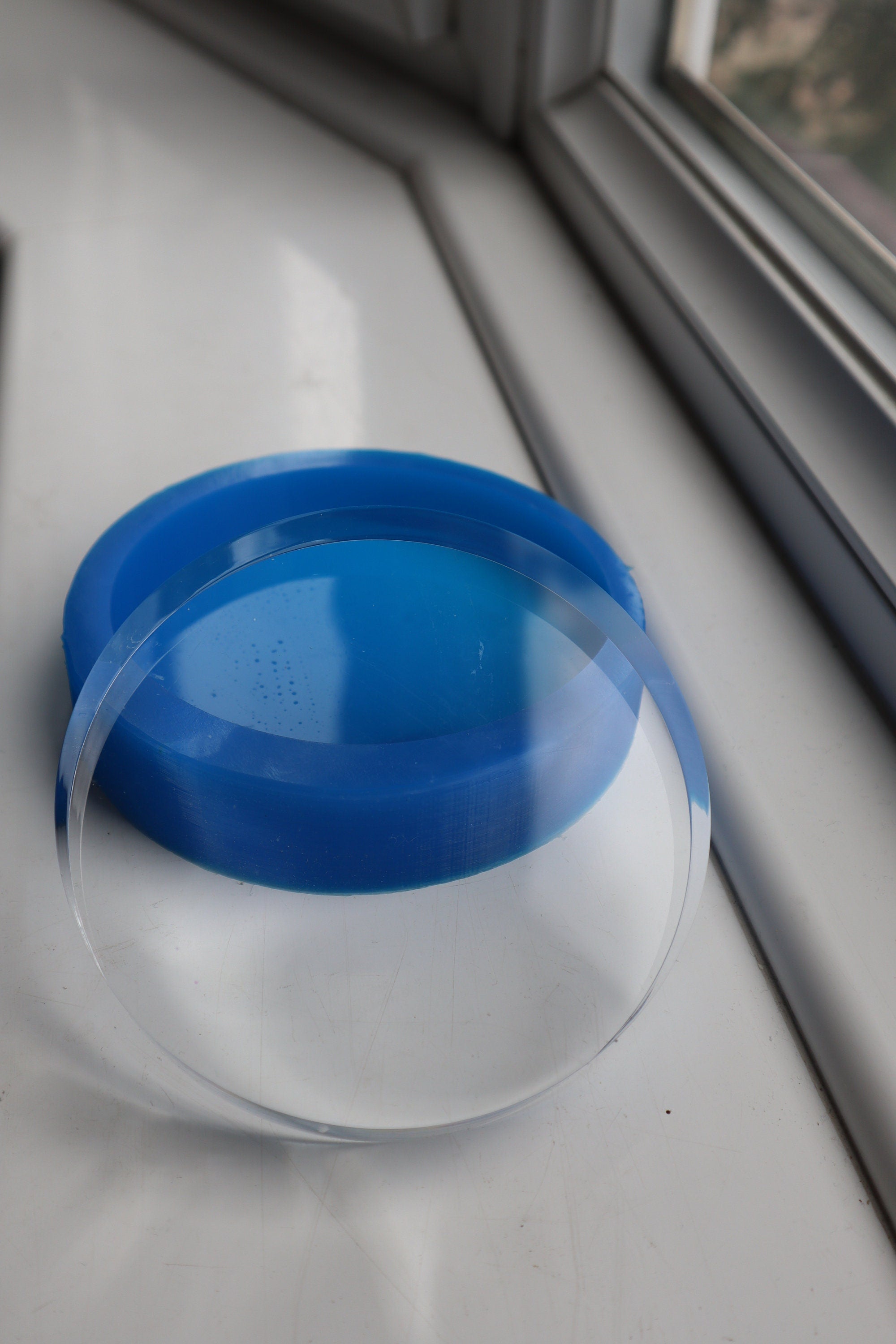 Coaster Round Circle Disk Platinum Silicone Mould - 11cm x 2cm - Perfect for Resin Art Flower Preservation Soap Dish Jewellery Display